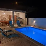 Nivi