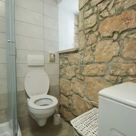 Nivi Apartmán *
