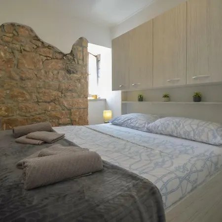 Nivi Apartmán *